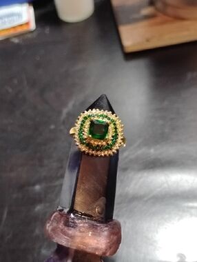 Fashion Jewelry Gold-Tone Green And White Stones Cocktail Ring Size 7